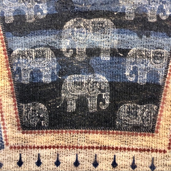 Ginger G Boho Tribal Print Lightweight Sweater LG - Picture 3 of 7